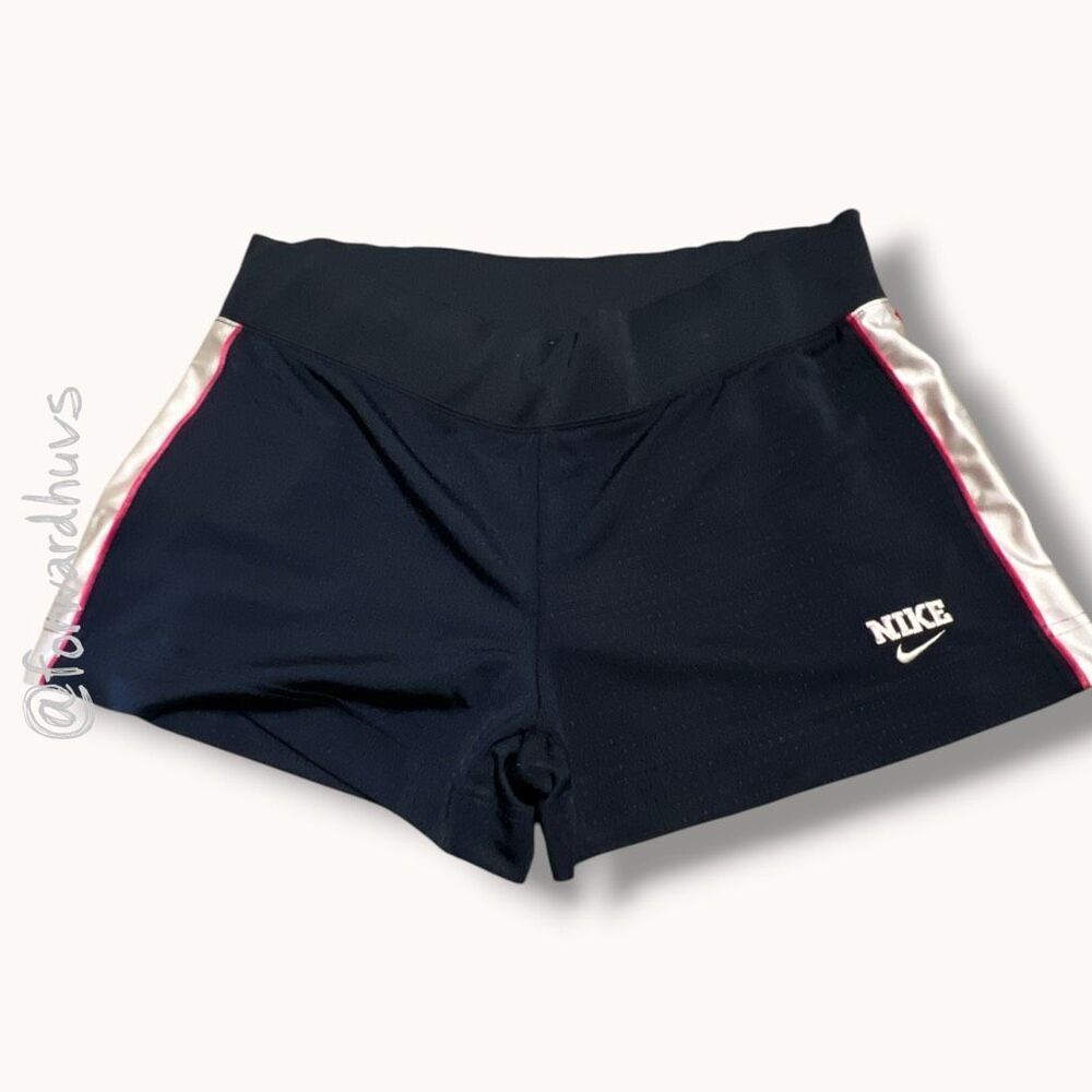 Nike Women’s Athletic Shorts – Size M
